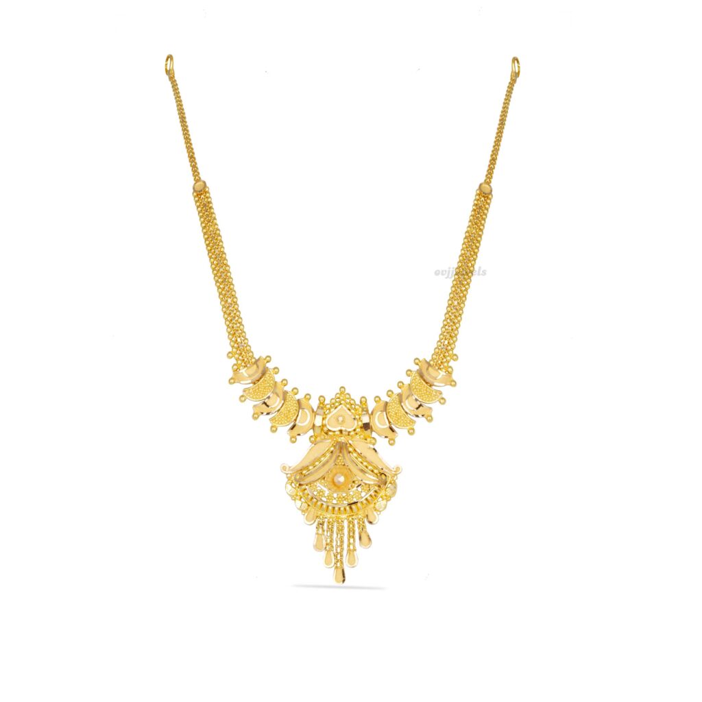 Classy Gold Necklace
