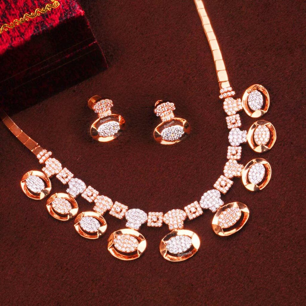 Beautiful Rose Gold Necklace Set