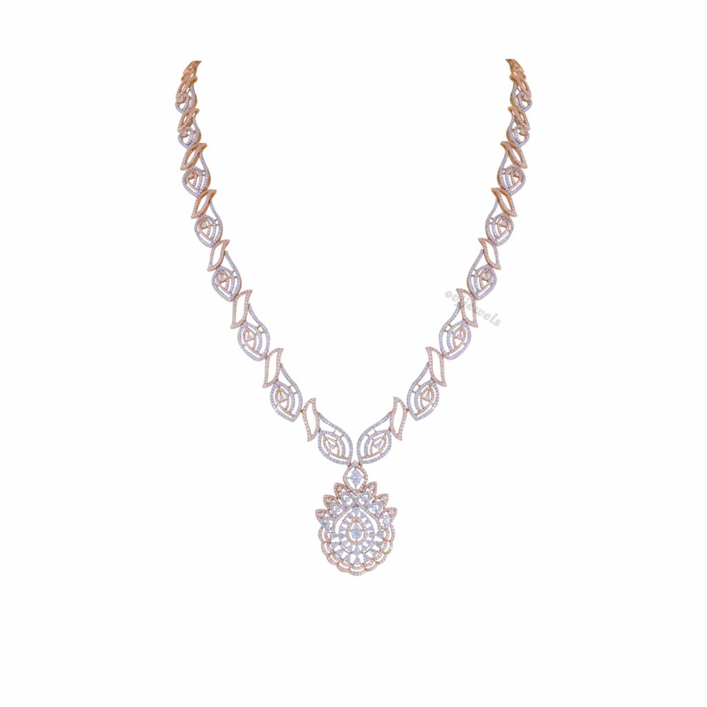 Conch Diamond Long Necklace