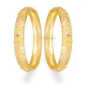 Gorgeous Gold Women Bangles