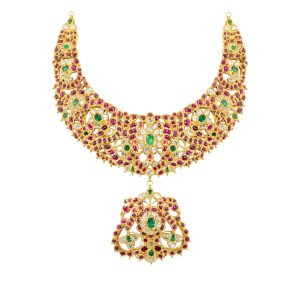 Gorgeous Short Necklace