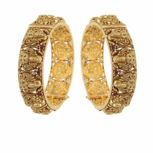 Women Nagas Lakshmi Bangle