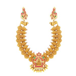 Traditional  Gold Lakshmi Pendant  Kasu Malai Necklace with Pearl Drops