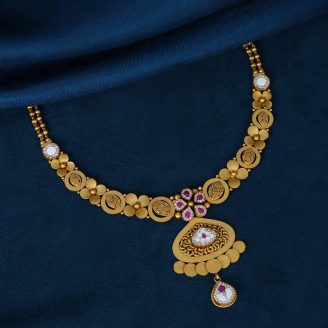 22K Gold Filigree Necklace with Floral Gemstone Design