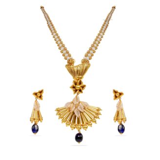 Amenity Trendy Short Necklace