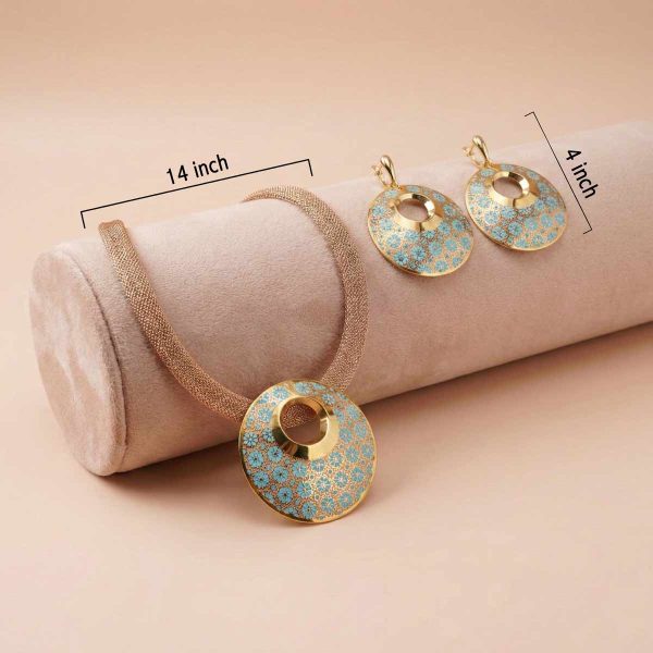 gold-mesh-chain-turquoise-disc-pendant floral gold necklace turquoise statement necklace gold disc pendant 18k gold jewelry set OVJ Jewels necklace contemporary gold jewelry