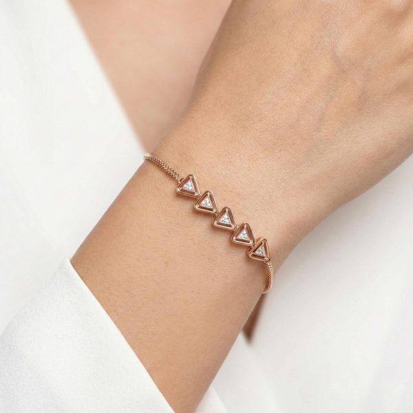 triangle charm bracelet, geometric gold jewelry, diamond triangle bracelet, 7 inch gold bracelet, delicate gold chain
