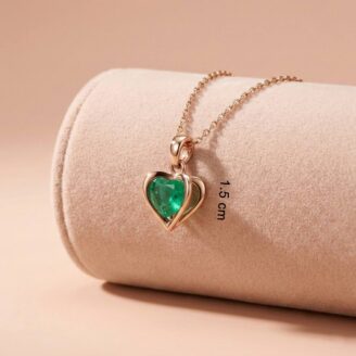 18k Gold Emerald Minimalist Heart Pendant