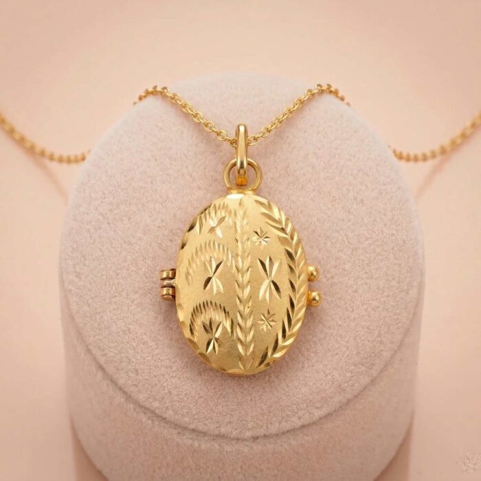 101-101138018 22k gold pendant, gold oval locket, oval pendant design, ladies gold pendant, 22 carat gold jewelry, traditional gold locket, floral gold pendant, designer gold pendant, engraved gold locket, gold necklace pendant, women's gold pendant, antique style gold pendant, oval locket pendant, gold jewelry online, ovj jewels, premium gold pendant
