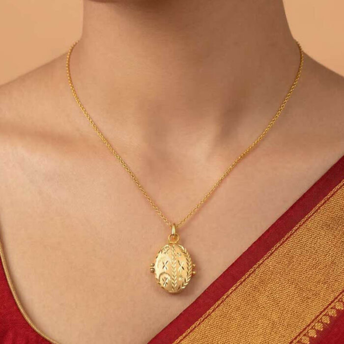 101-101138018-b 22k gold pendant, gold oval locket, oval pendant design, ladies gold pendant, 22 carat gold jewelry, traditional gold locket, floral gold pendant, designer gold pendant, engraved gold locket, gold necklace pendant, women's gold pendant, antique style gold pendant, oval locket pendant, gold jewelry online, ovj jewels, premium gold pendant