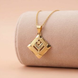 Elegant 22K Gold Diamond Shape Pendant for Women
