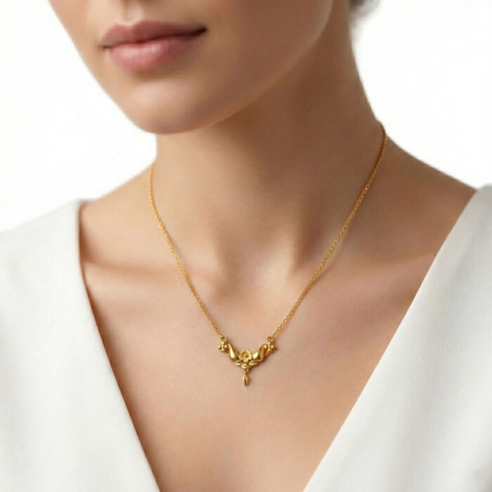 101-25H5435-B 22k gold pendant, floral gold pendant, flower gold pendant, ladies gold pendant, designer gold pendant, gold necklace pendant, lightweight gold pendant, traditional gold pendant, modern gold pendant, gold flower jewelry, women gold pendant,