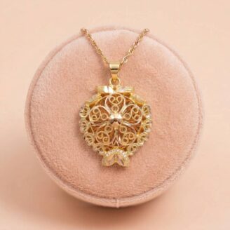 22k gold pendant, gold floral pendant, designer gold pendant, ladies gold pendant, traditional gold pendant, fancy gold pendant, stylish gold pendant for women, lightweight gold pendant, gold pendant latest design, women pendant design, gold jewellery online, ovjjewels pendant, trendy gold pendant, floral