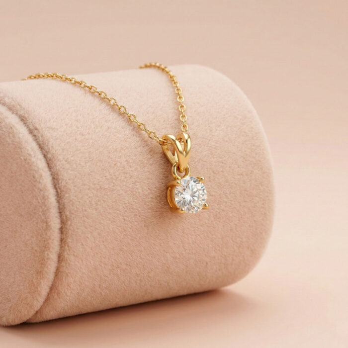 101-26I3074 22k-gold-solitaire-stone-pendant-for-women