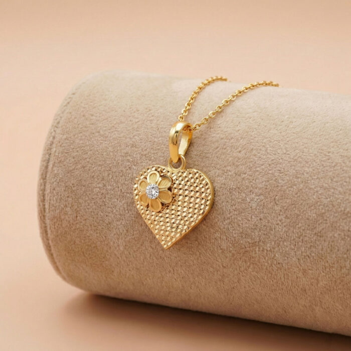 101-26K3100 22k gold heart pendant, heart gold pendant for women, floral gold pendant, ladies gold pendant design, lightweight gold pendant, trendy gold pendant, designer gold pendant, heart shape pendant, women's jewellery, gold pendant online,