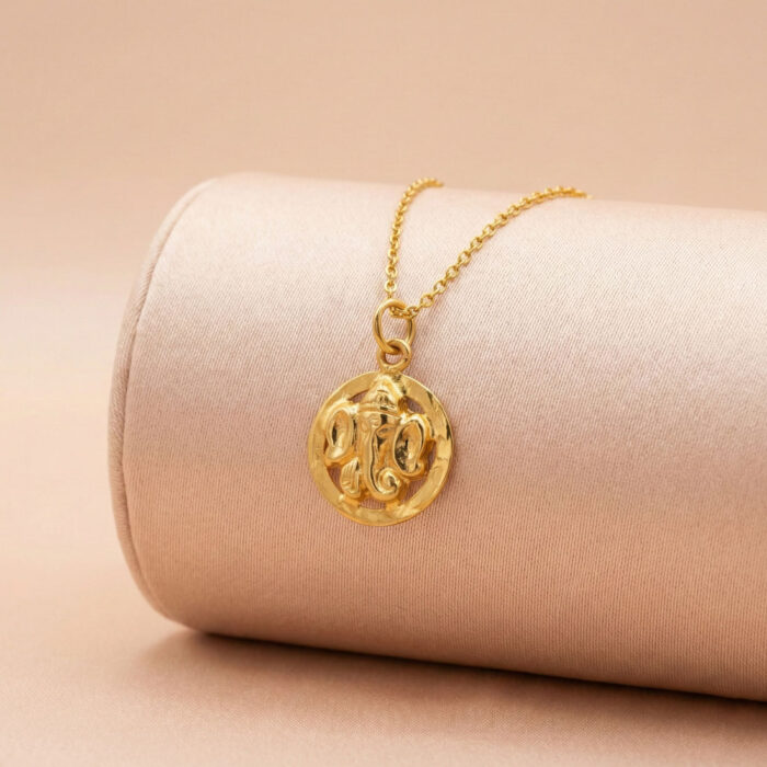 22k gold vinayagar pendant, gold ganesha pendant, lord ganesha gold pendant, vinayagar pendant online, gold religious pendant, spiritual gold jewellery, lightweight gold pendant, traditional gold pendant, ganapathi gold pendant, gold pendant for women, gold pendant for men,